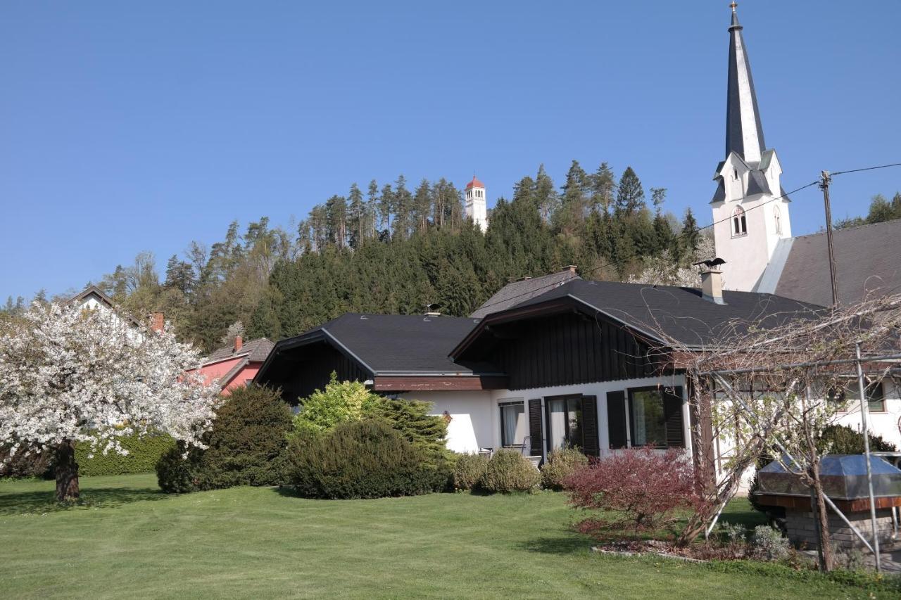 V Gemuetliches Gartenhaus Sankt Michael ob Bleiburg ภายนอก รูปภาพ